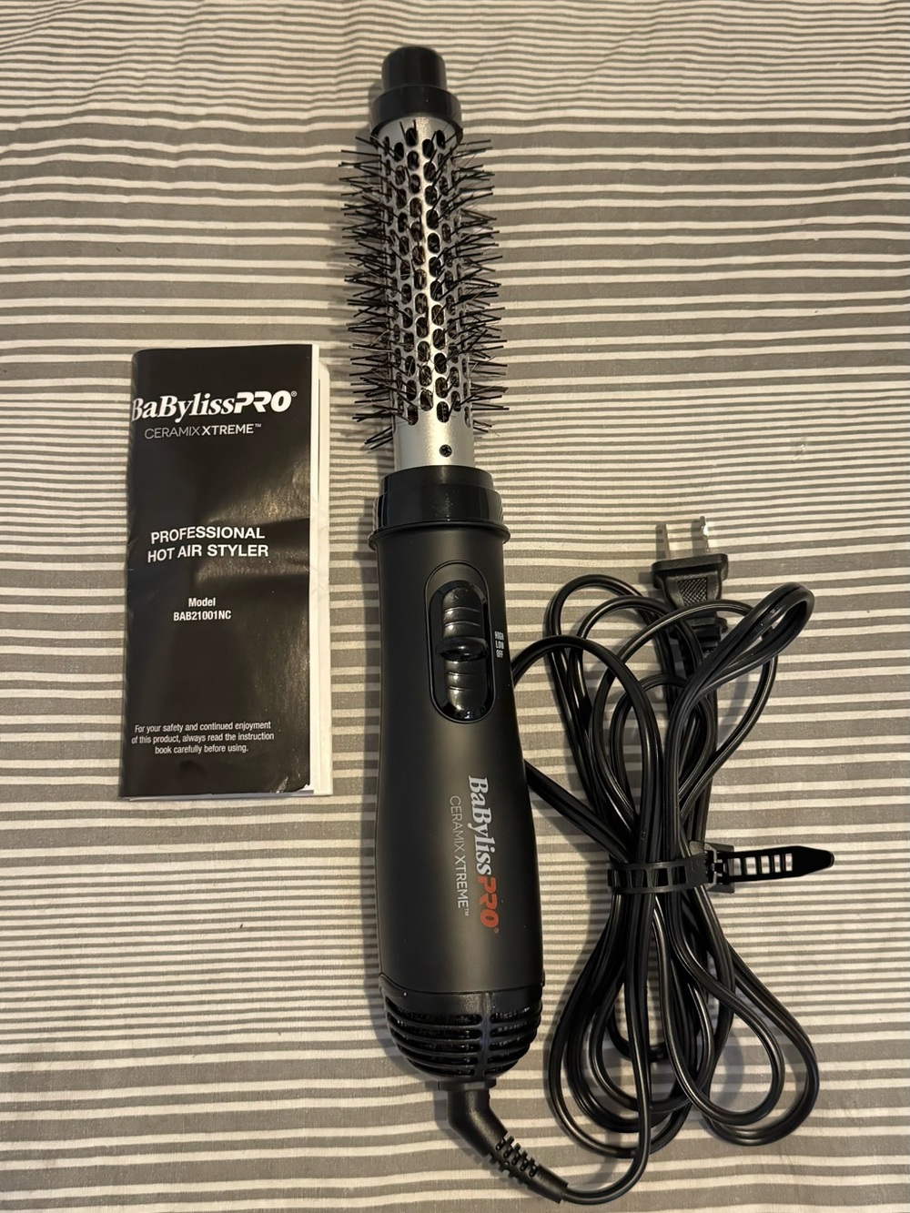BaBylissPRO Black Ceramic Hot Air Styler - 1" Round Brush